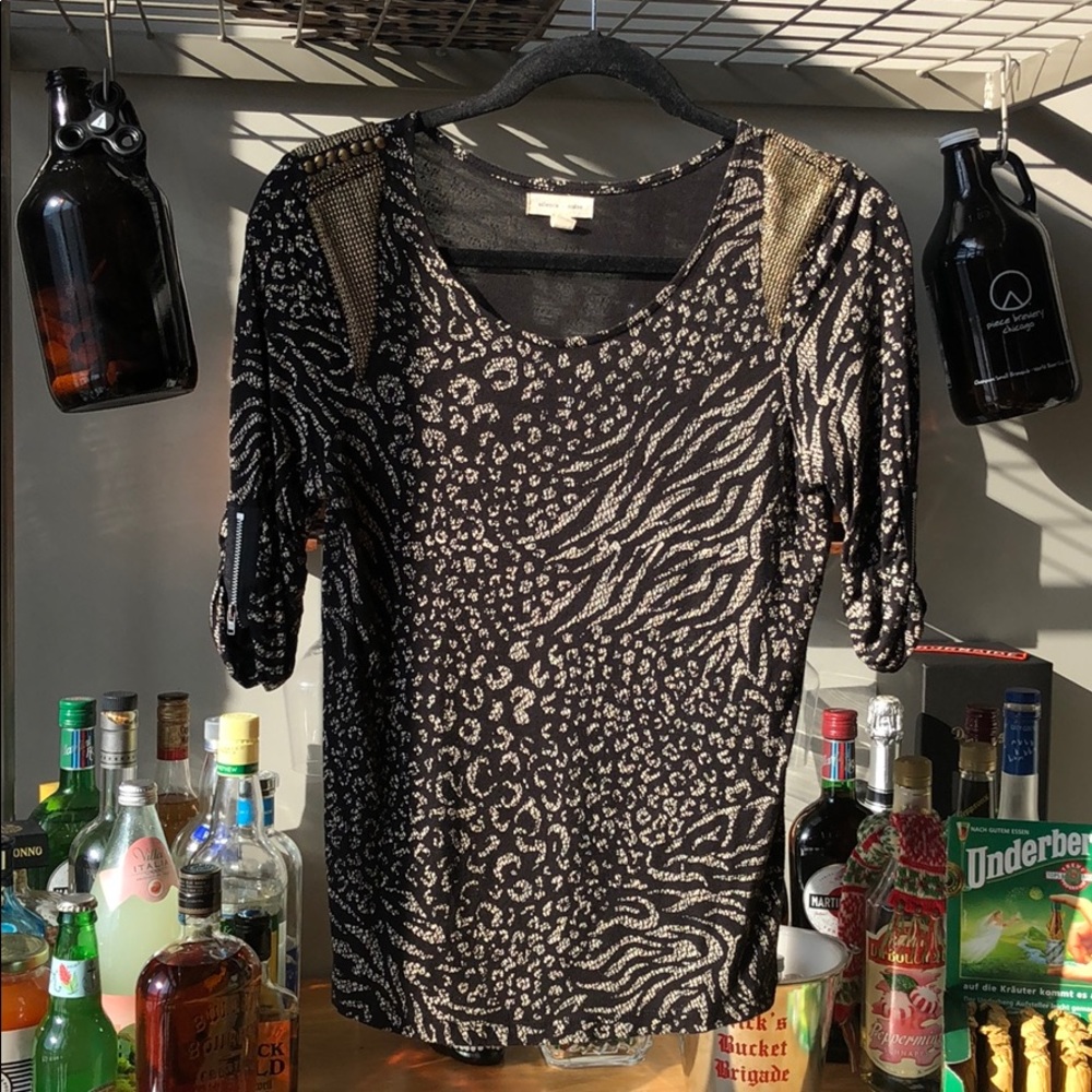 silence + noise black top with studded shoulders